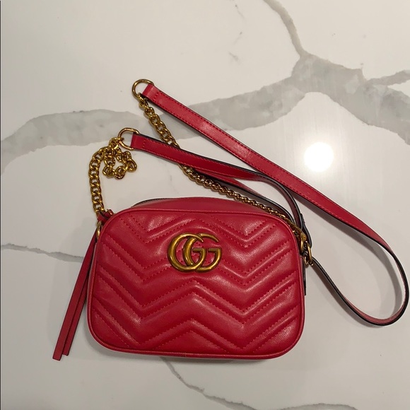 gucci bag with heart on the back